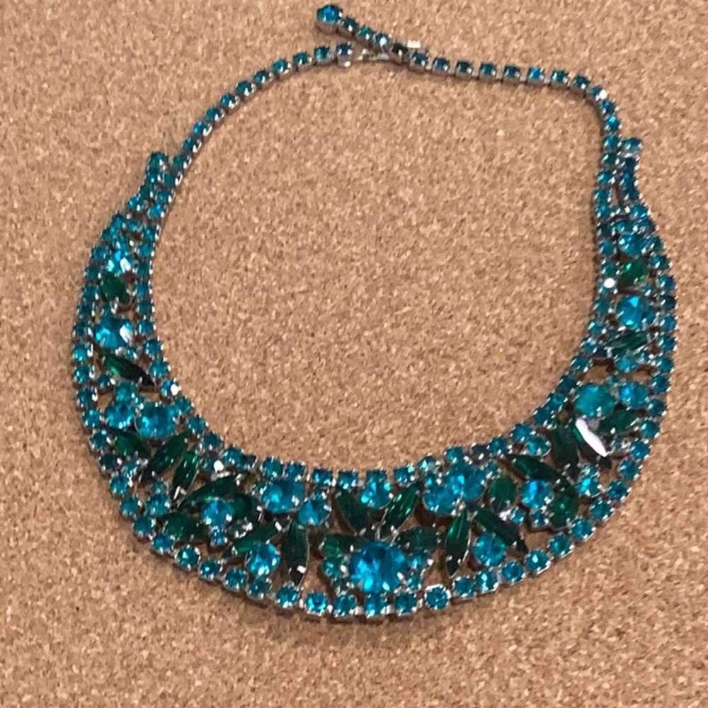 Vintage Bib crystal necklace Silver necklace